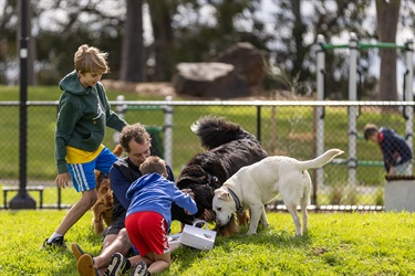 Thomas-Oval-dog-park-opening