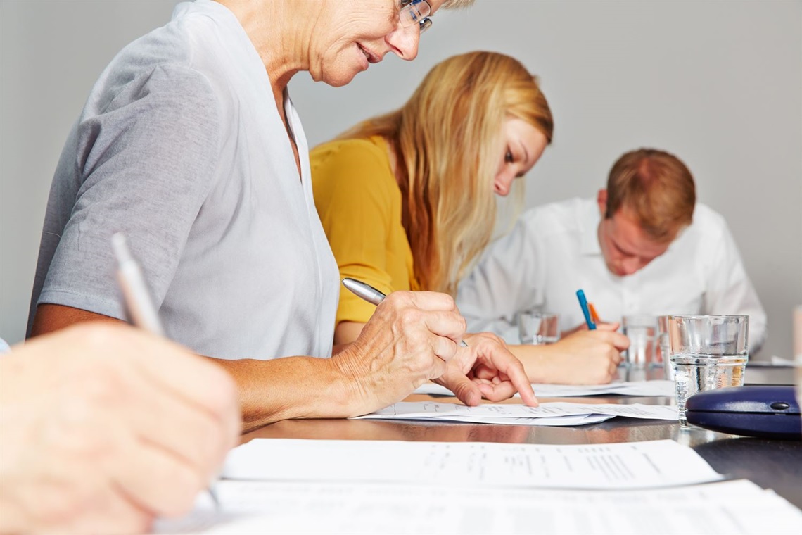 People in writing workshop