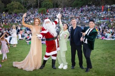 Performers at Como Carols 2023